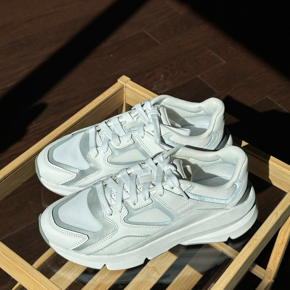 Women's White Sneakers - UA Forge 96 Golf Shoes